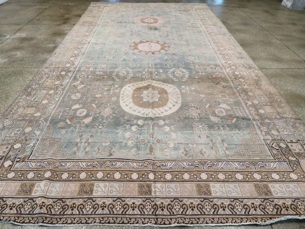 Antique East Turkestan Khotan Gallery Carpet, No.20277 - Galerie Shabab