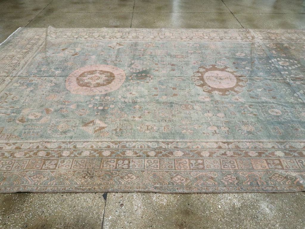 Antique East Turkestan Khotan Gallery Carpet, No.20277 - Galerie Shabab