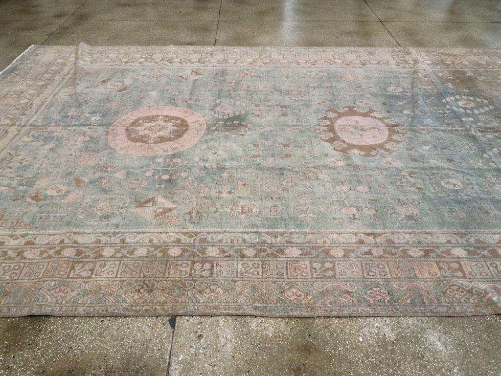 Antique East Turkestan Khotan Gallery Carpet, No.20277 - Galerie Shabab