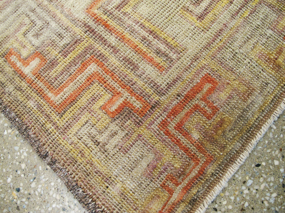 Antique East Turkestan Khotan Runner, No.20284 - Galerie Shabab