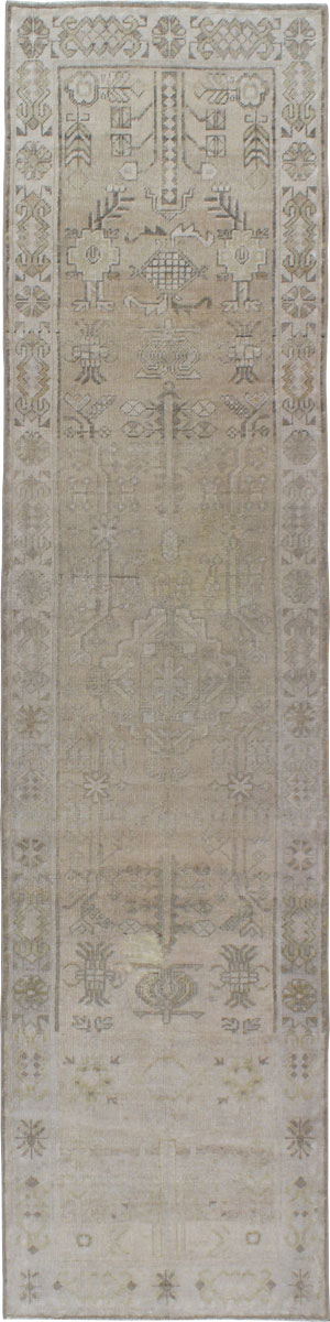 Antique Khotan Runner, No.20285 - Galerie Shabab