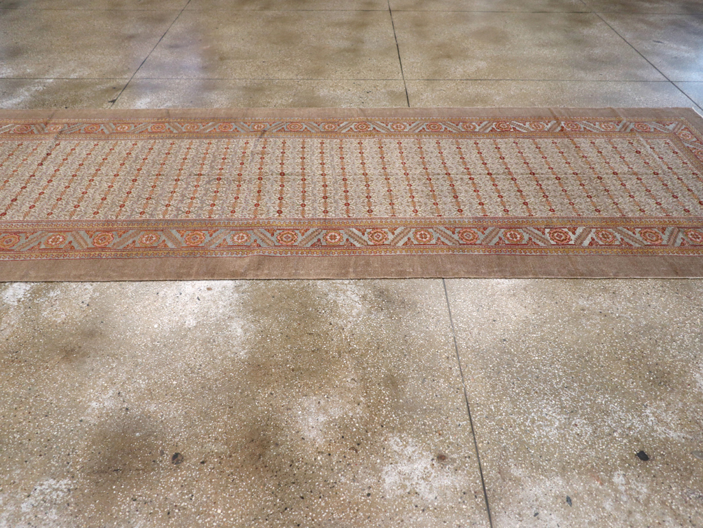 Antique Persian Serab Wide Gallery Runner, No.20289 - Galerie Shabab