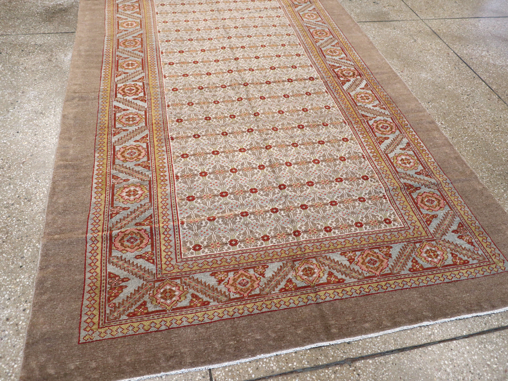 Antique Persian Serab Wide Gallery Runner, No.20289 - Galerie Shabab