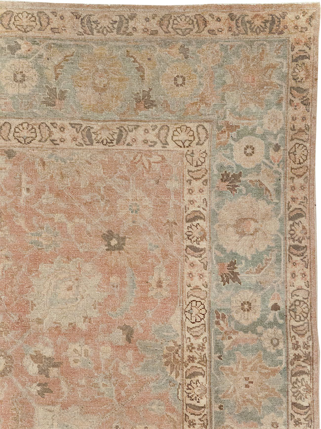 Antique Persian Tabriz Accent Carpet, No.20290 - Galerie Shabab