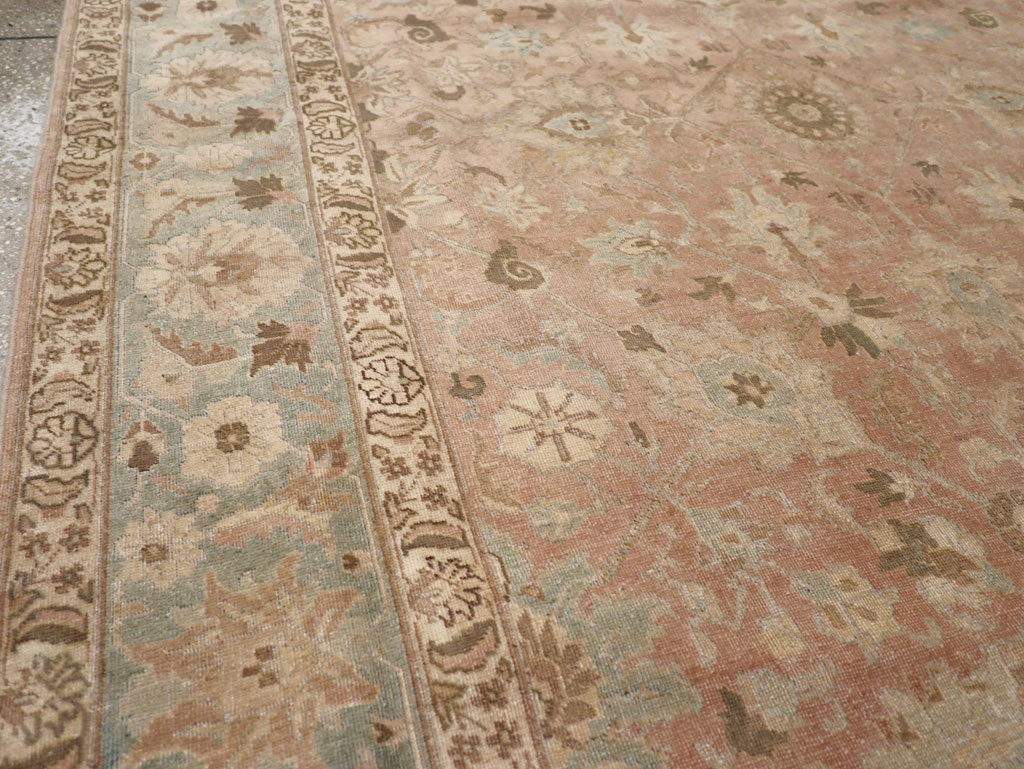 Antique Persian Tabriz Accent Carpet, No.20290 - Galerie Shabab