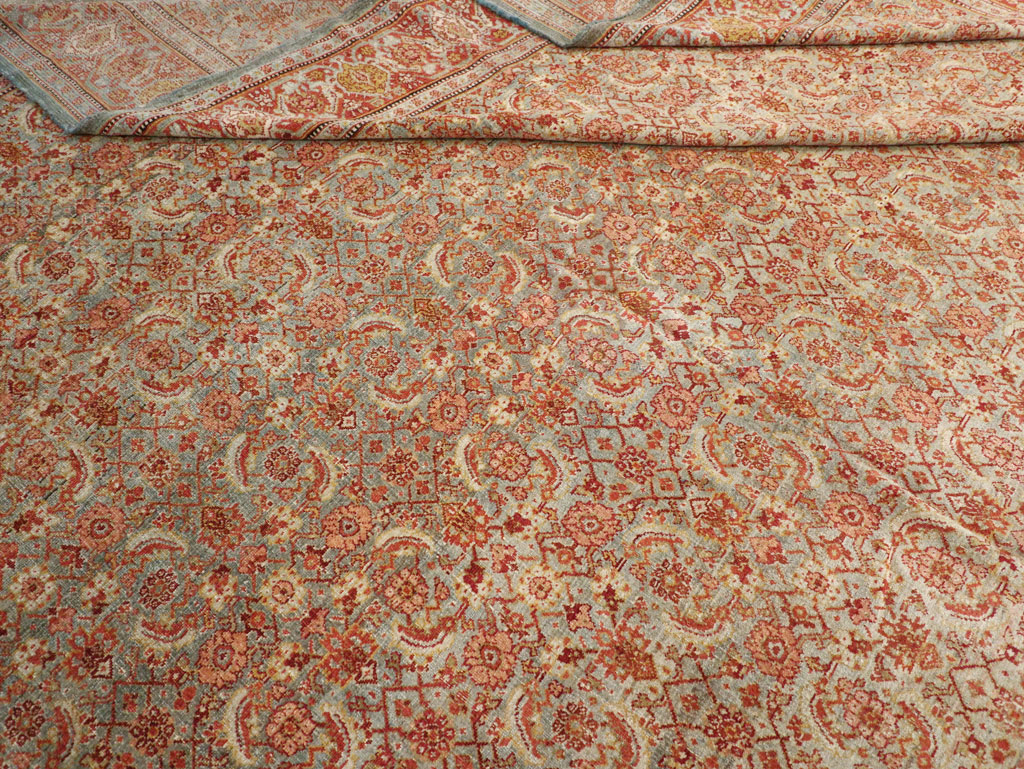 Antique Persian Senneh Carpet, No.20301 - Galerie Shabab