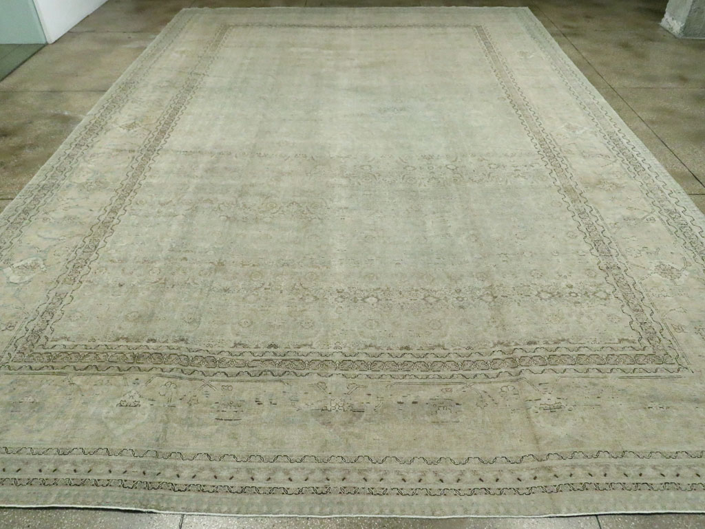 Antique Persian Tabriz Carpet, No.20302 - Galerie Shabab