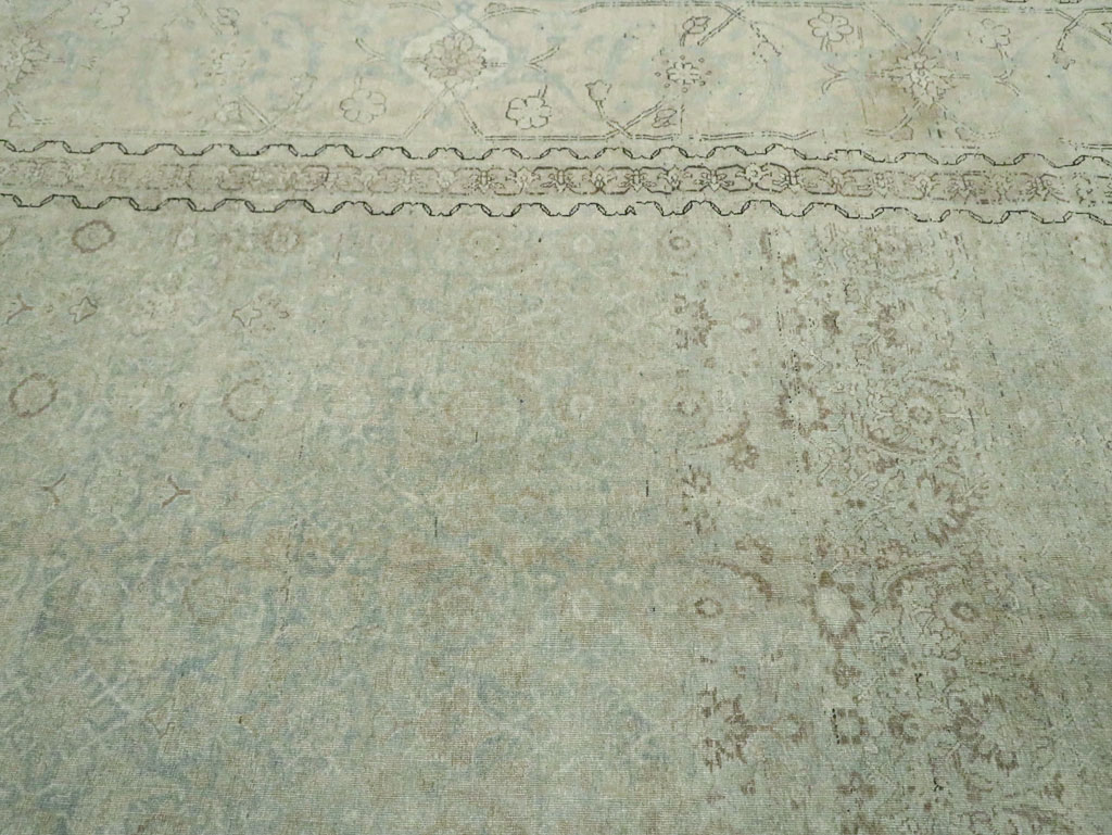 Antique Persian Tabriz Carpet, No.20302 - Galerie Shabab