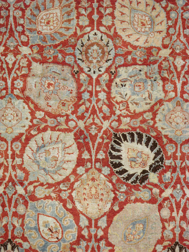 Antique Persian Tabriz Carpet, No.20304 - Galerie Shabab
