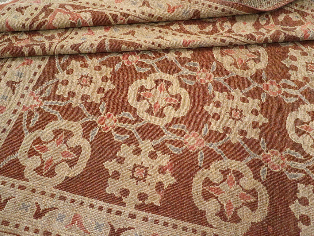 Vintage Indian Lahore Room Size Carpet, No.20307 - Galerie Shabab