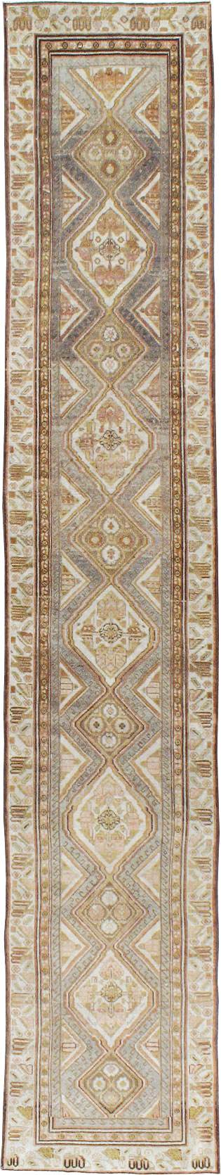 Antique Persian Malayer Runner, No.20314 - Galerie Shabab