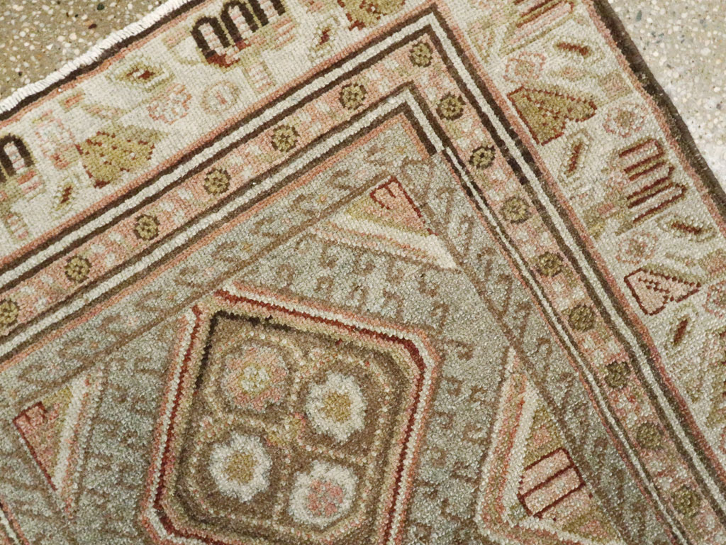 Antique Persian Malayer Runner, No.20314 - Galerie Shabab