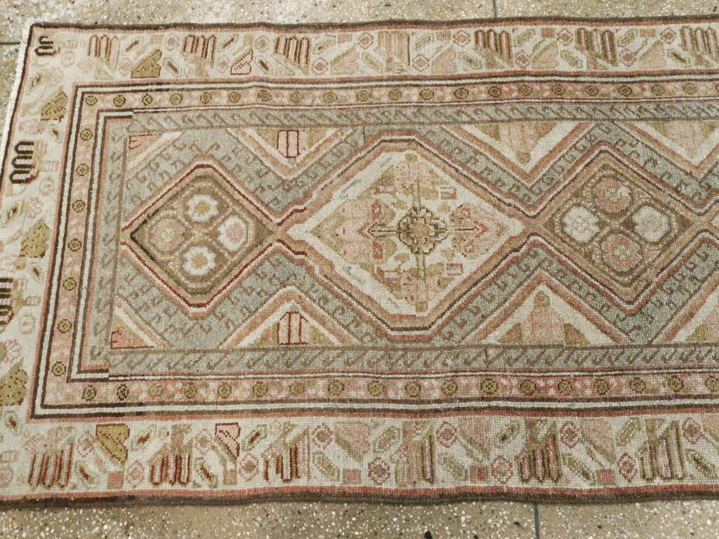 Antique Persian Malayer Runner, No.20314 - Galerie Shabab