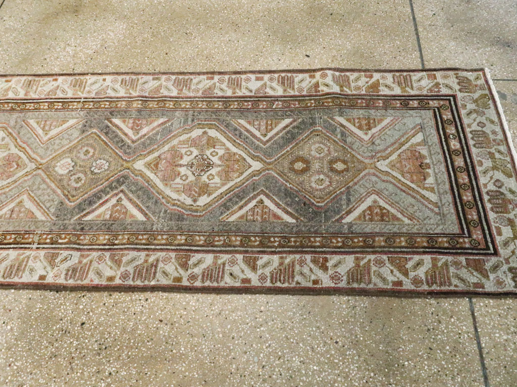 Antique Persian Malayer Runner, No.20314 - Galerie Shabab