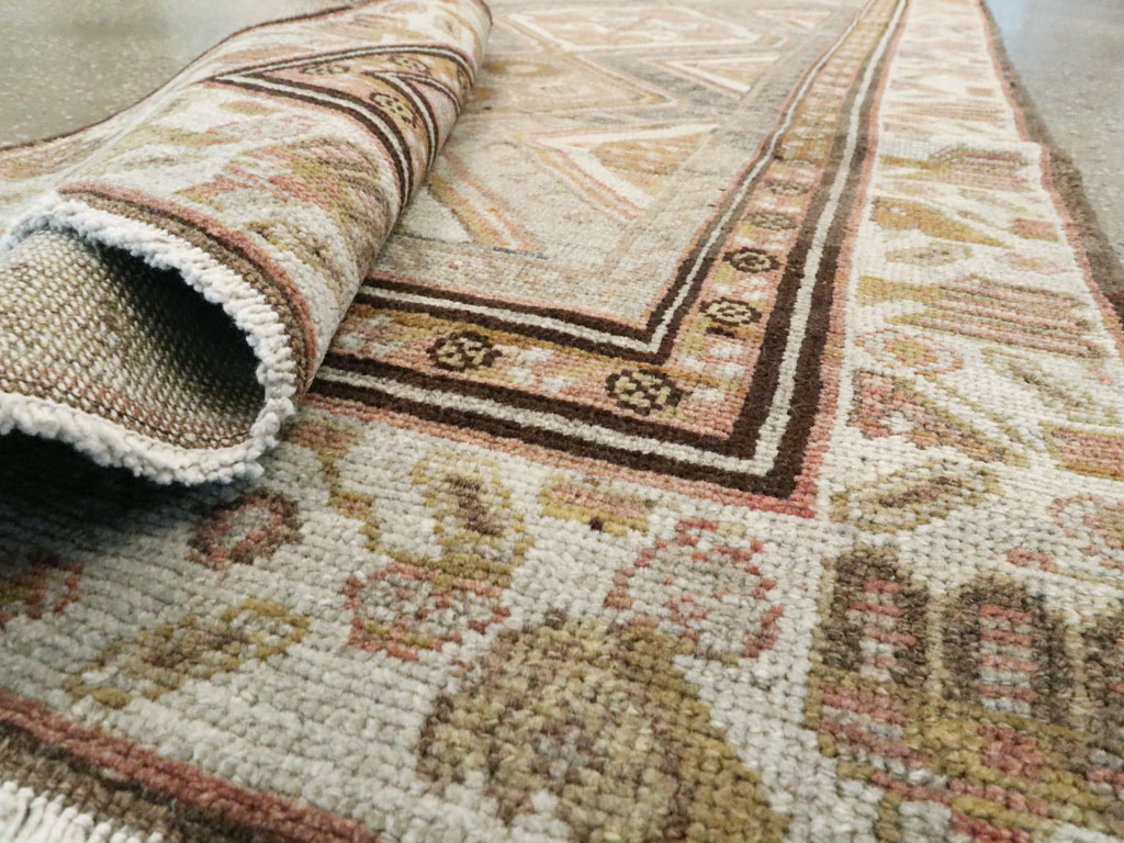 Antique Persian Malayer Runner, No.20314 - Galerie Shabab