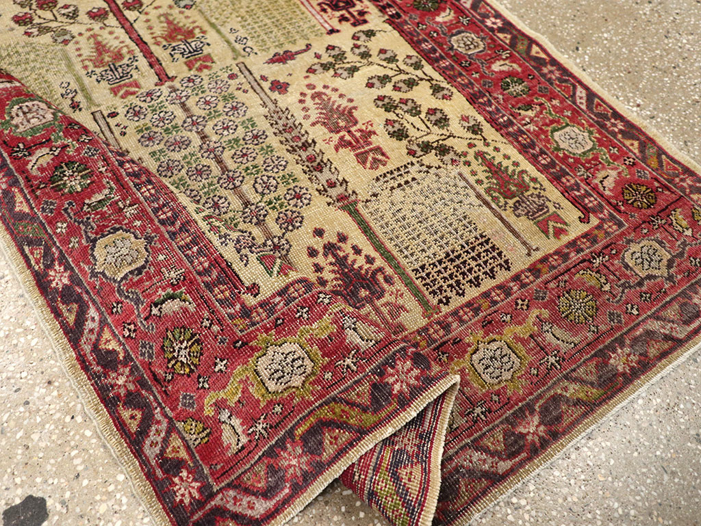 Antique Turkish Sivas Carpet, No.20327 - Galerie Shabab