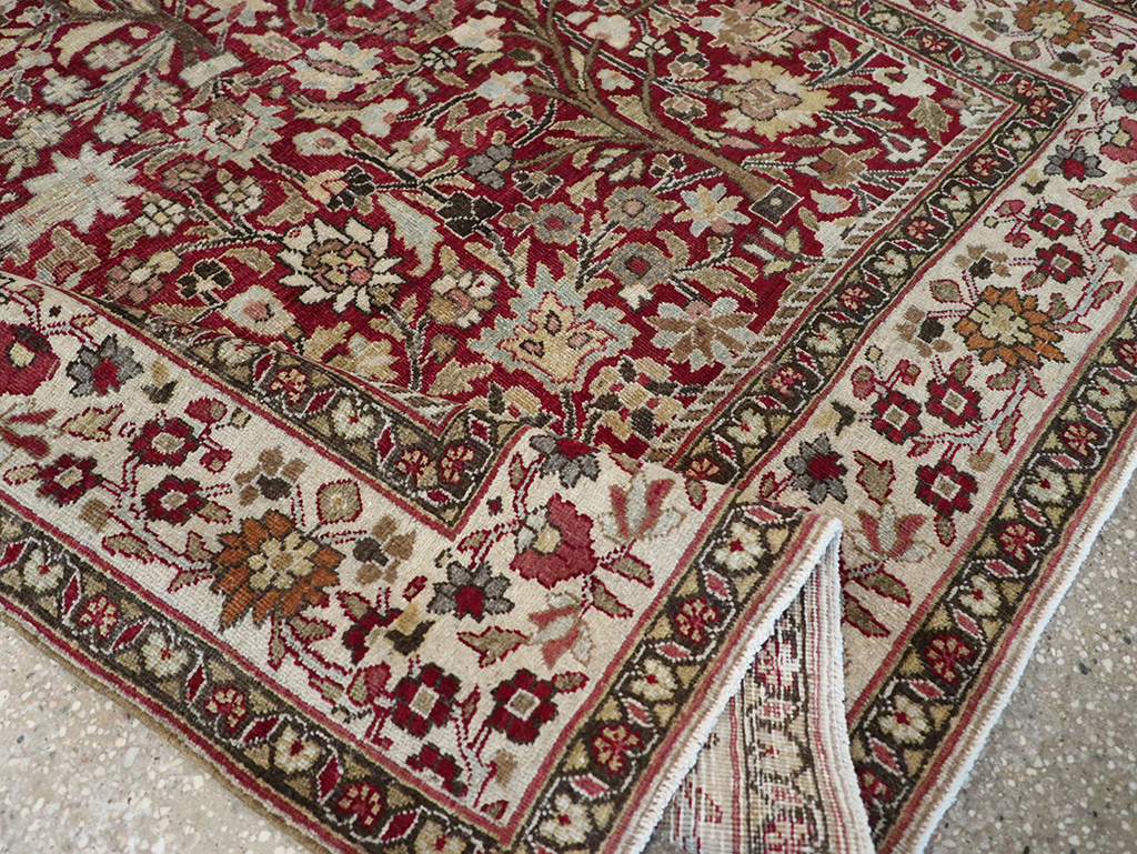 Vintage Persian Mashad Square Carpet, No.20328 - Galerie Shabab
