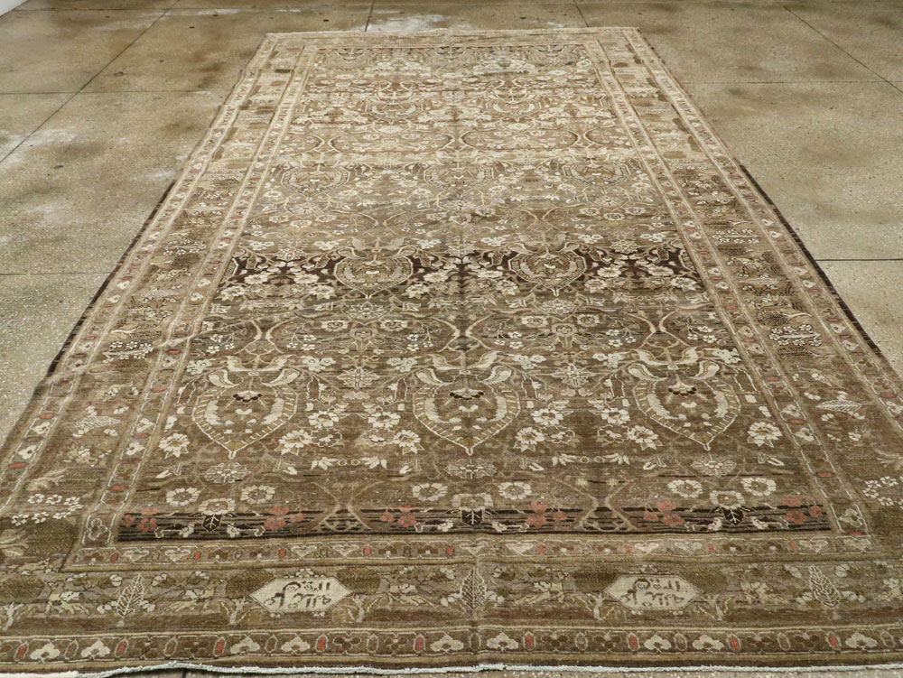 Antique Persian Tabriz Carpet, No.20330 - Galerie Shabab