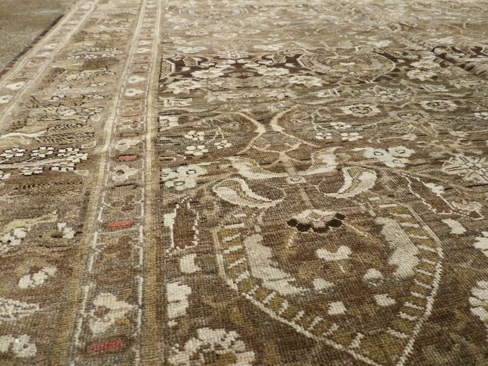 Antique Persian Tabriz Carpet, No.20330 - Galerie Shabab