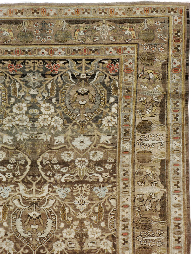 Antique Persian Tabriz Carpet, No.20330 - Galerie Shabab