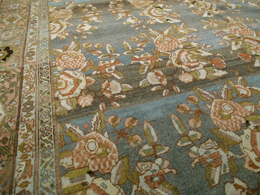 Antique Persian Malayer Square Carpet, No.20333 - Galerie Shabab