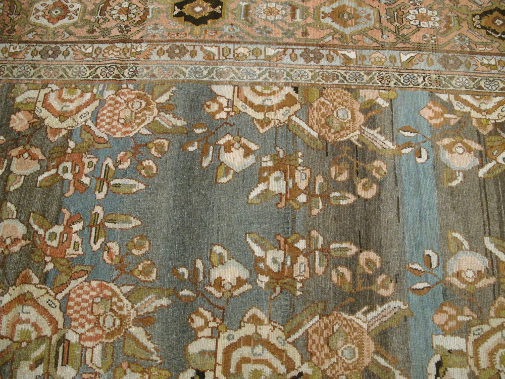 Antique Persian Malayer Square Carpet, No.20333 - Galerie Shabab