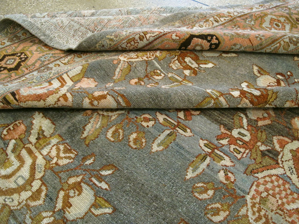 Antique Persian Malayer Square Carpet, No.20333 - Galerie Shabab