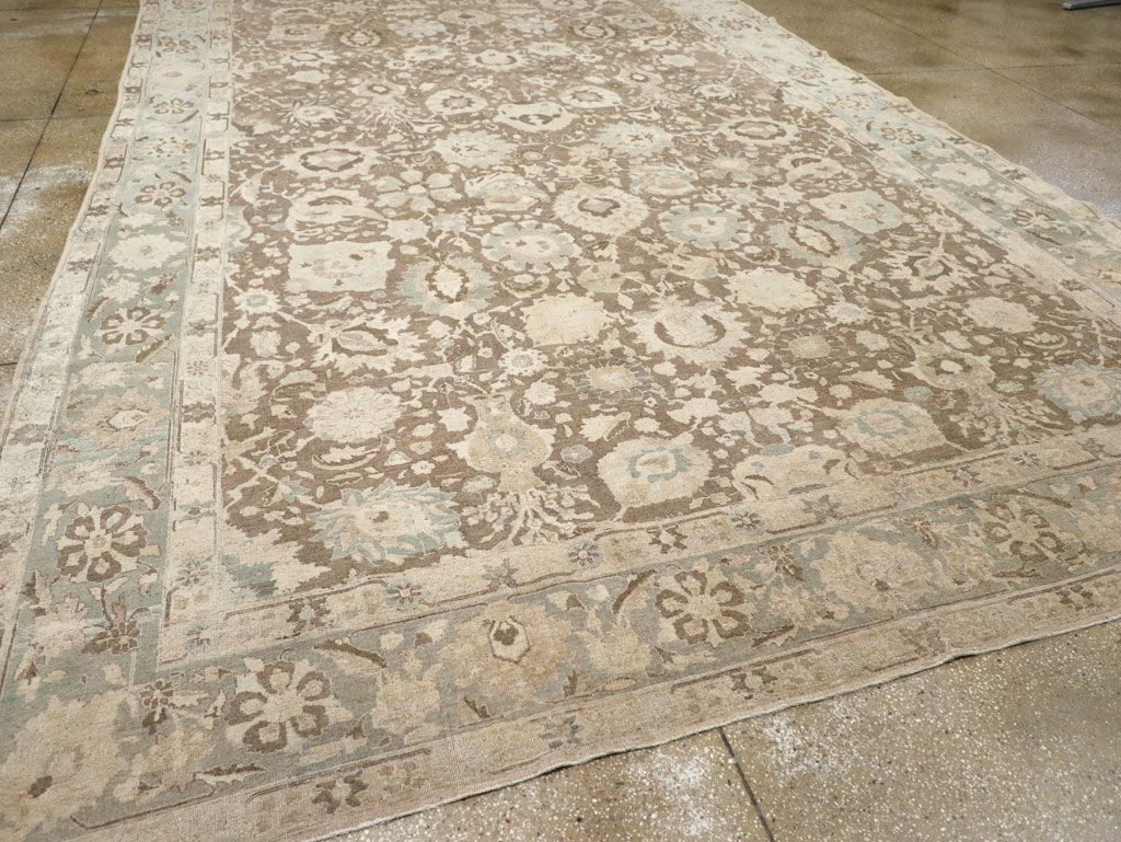 Antique Persian Tabriz Large Room Size Carpet, No.20335 - Galerie Shabab