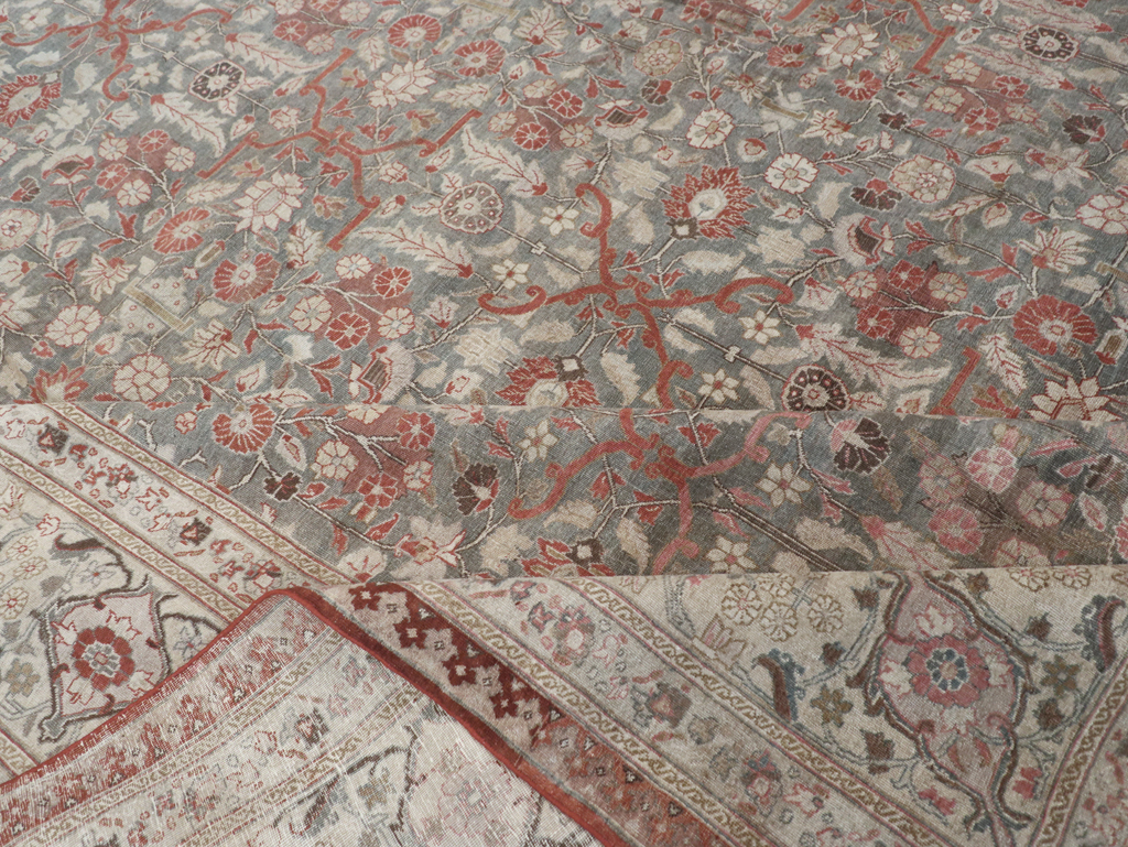 Antique Persian Tabriz Carpet, No.20338 - Galerie Shabab