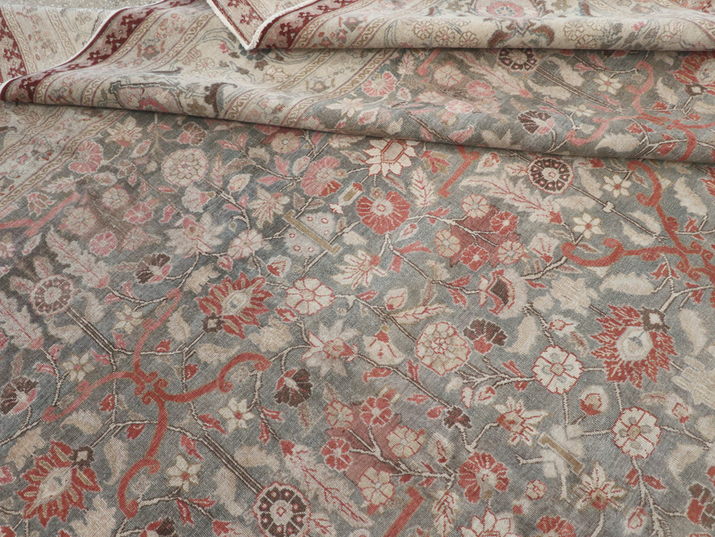 Antique Persian Tabriz Carpet, No.20338 - Galerie Shabab