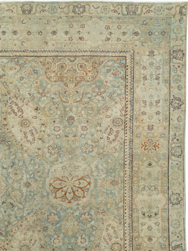 Antique Persian Tabriz Carpet, No.20343 - Galerie Shabab
