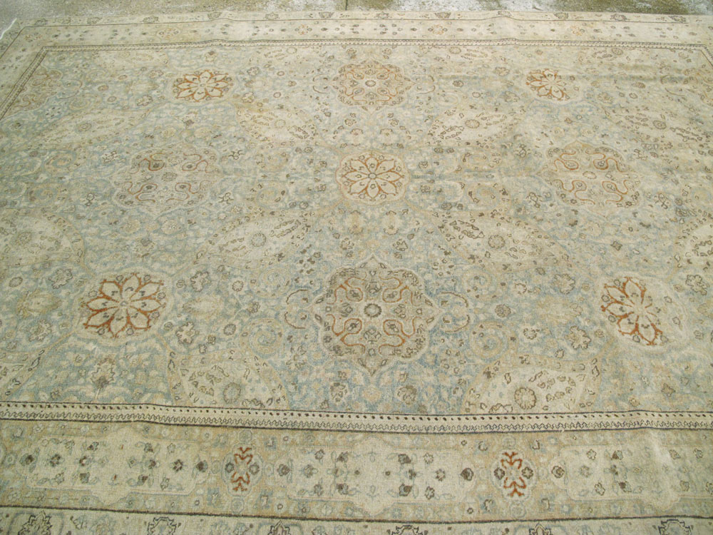 Antique Persian Tabriz Carpet, No.20343 - Galerie Shabab