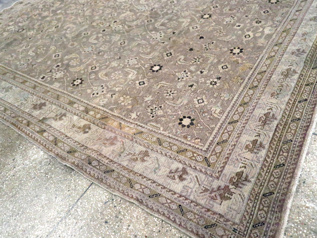 Vintage Persian Malayer Accent Carpet, No.20344 - Galerie Shabab