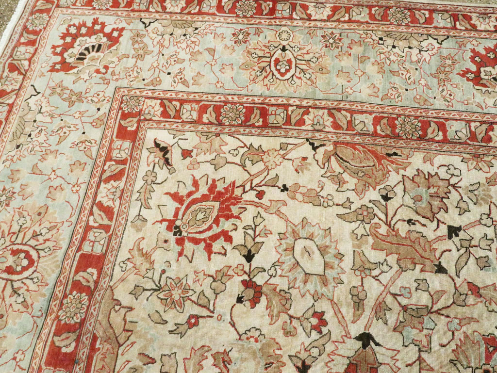 Antique Persian Tabriz Carpet, No.20357 - Galerie Shabab
