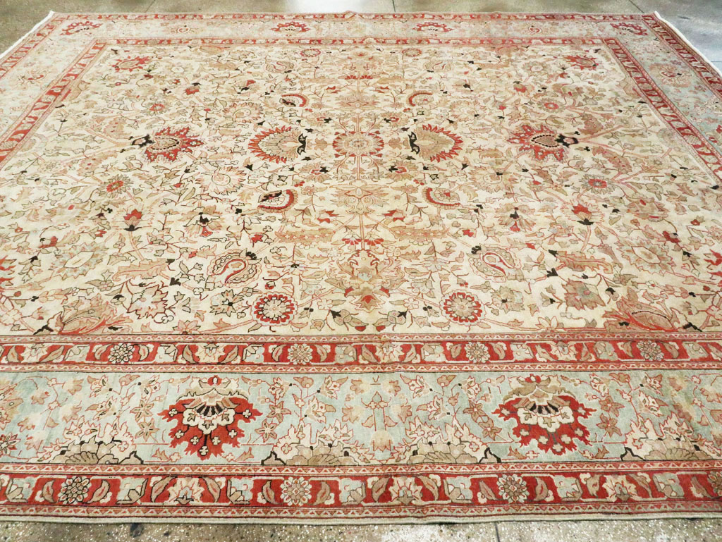 Antique Persian Tabriz Carpet, No.20357 - Galerie Shabab