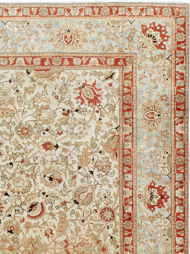Antique Persian Tabriz Carpet, No.20357 - Galerie Shabab