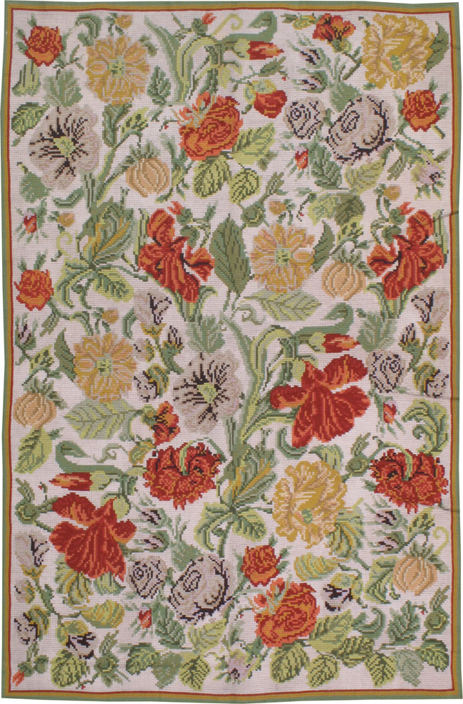 Vintage Needlepoint, No.20358 - Galerie Shabab