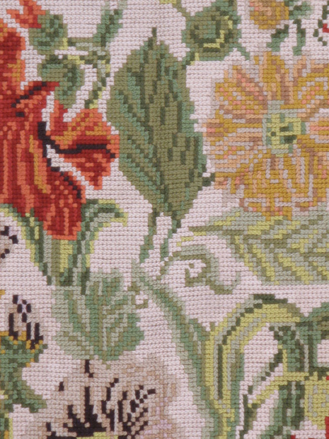 Vintage Needlepoint, No.20358 - Galerie Shabab
