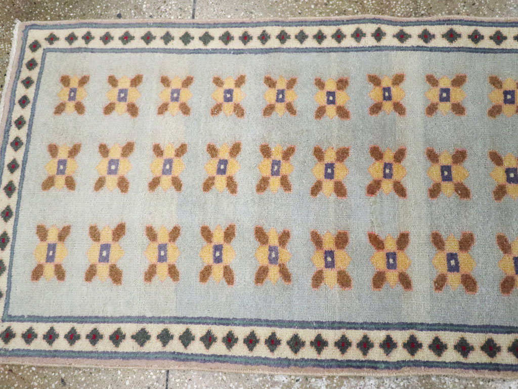 Vintage Persian Kashan Modernist Rug, No.20368 - Galerie Shabab