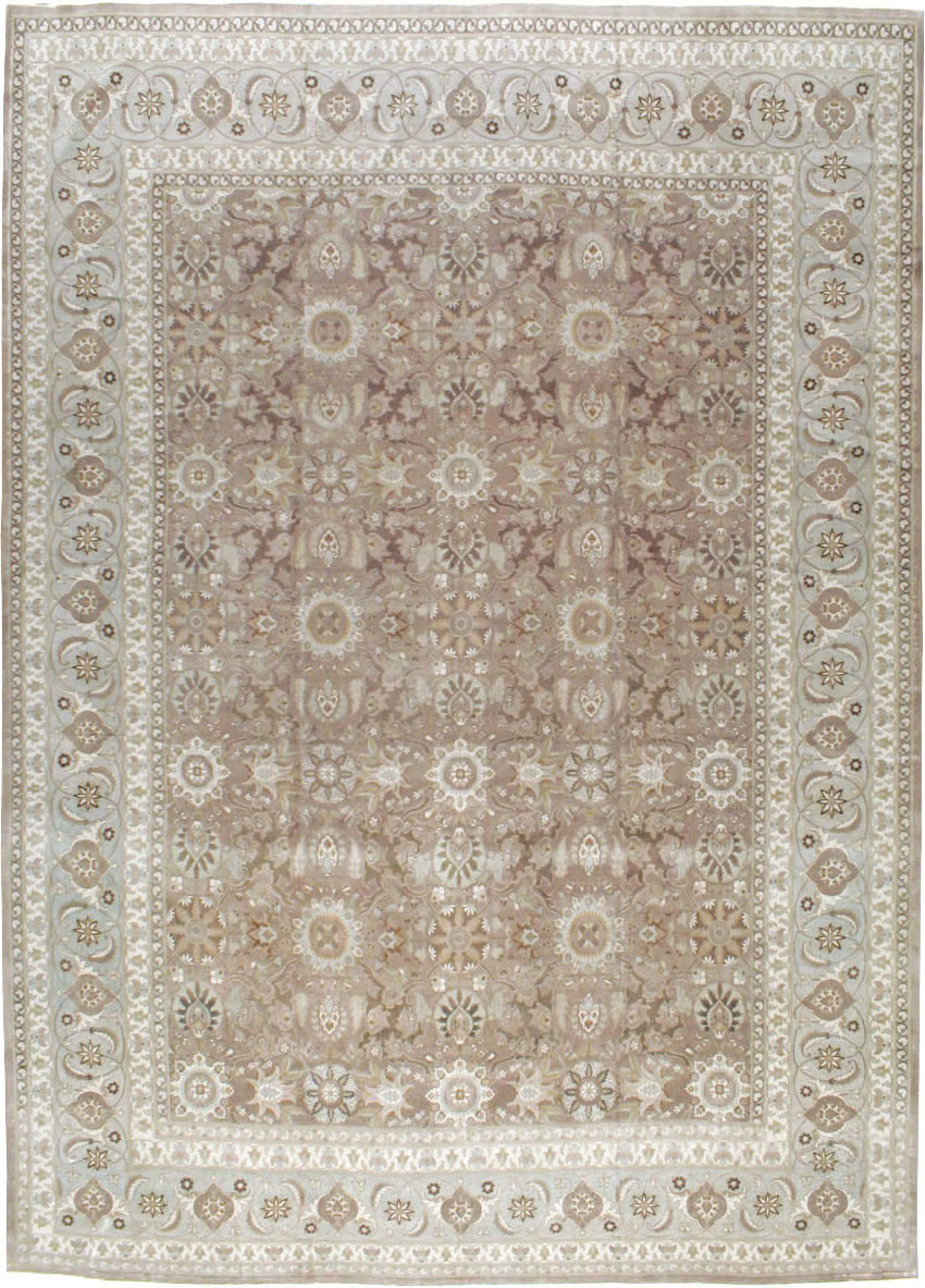 Antique Persian Tabriz Carpet, No.20376 - Galerie Shabab