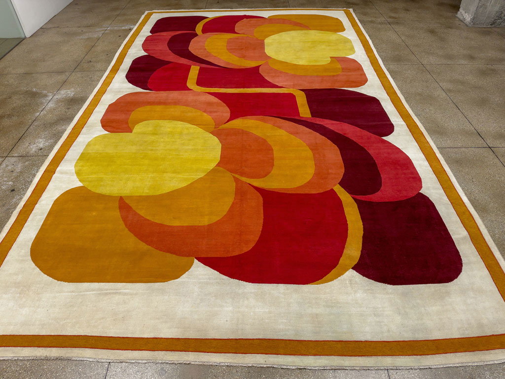 Vintage French Art Deco Oversize Carpet, No.20405 - Galerie Shabab