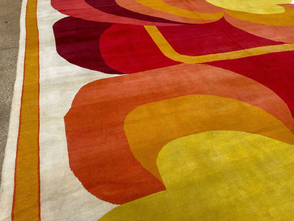 Vintage French Art Deco Oversize Carpet, No.20405 - Galerie Shabab