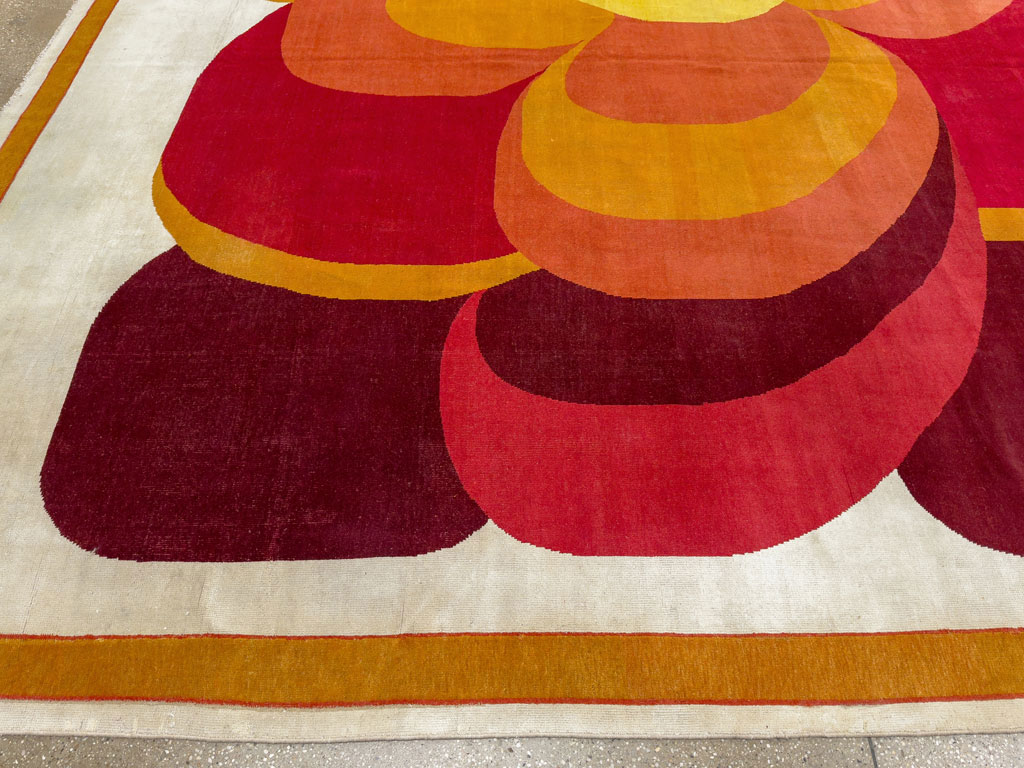 Vintage French Art Deco Oversize Carpet, No.20405 - Galerie Shabab