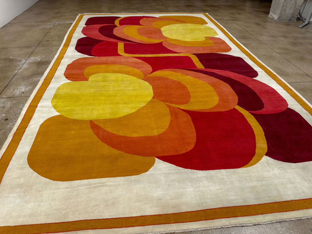 Vintage French Art Deco Oversize Carpet, No.20405 - Galerie Shabab