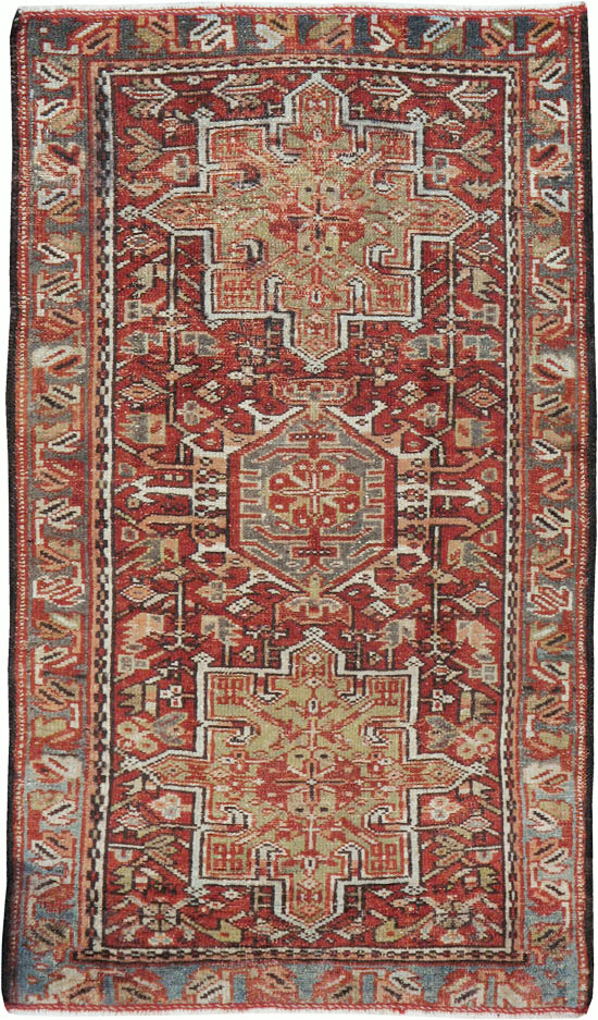 Vintage Persian Karajeh Rug, No.20407 - Galerie Shabab