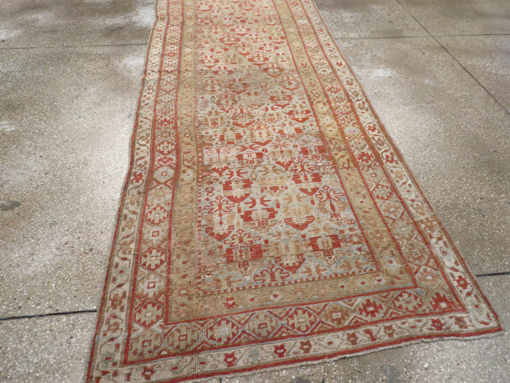 Vintage Persian Kurdish Runner, No.20411 - Galerie Shabab