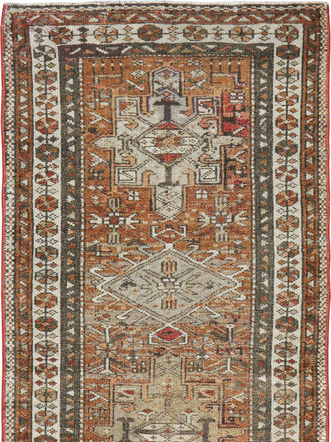 Vintage Persian Karajeh Runner, No.20422 - Galerie Shabab