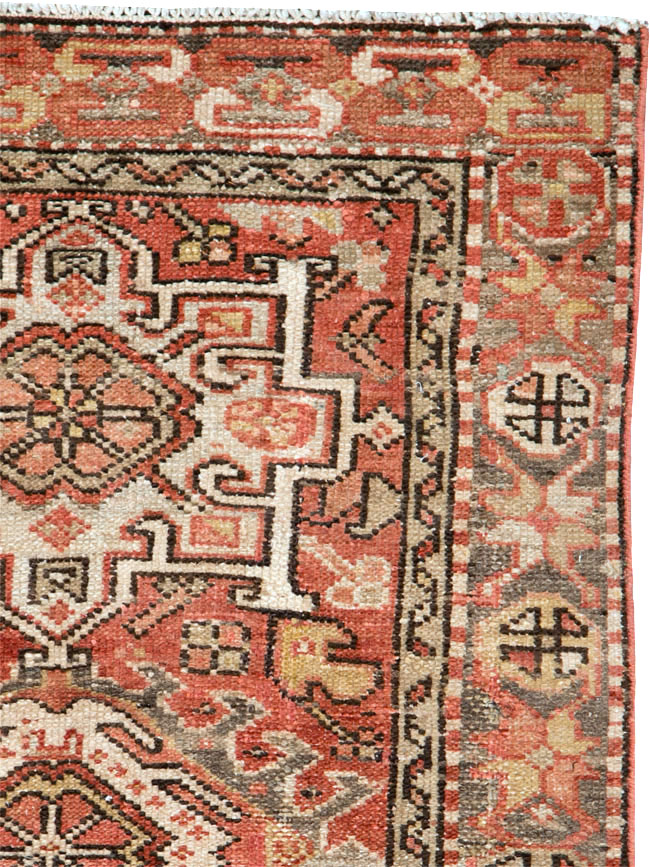 Vintage Persian Karajeh Rug, No.20436 - Galerie Shabab