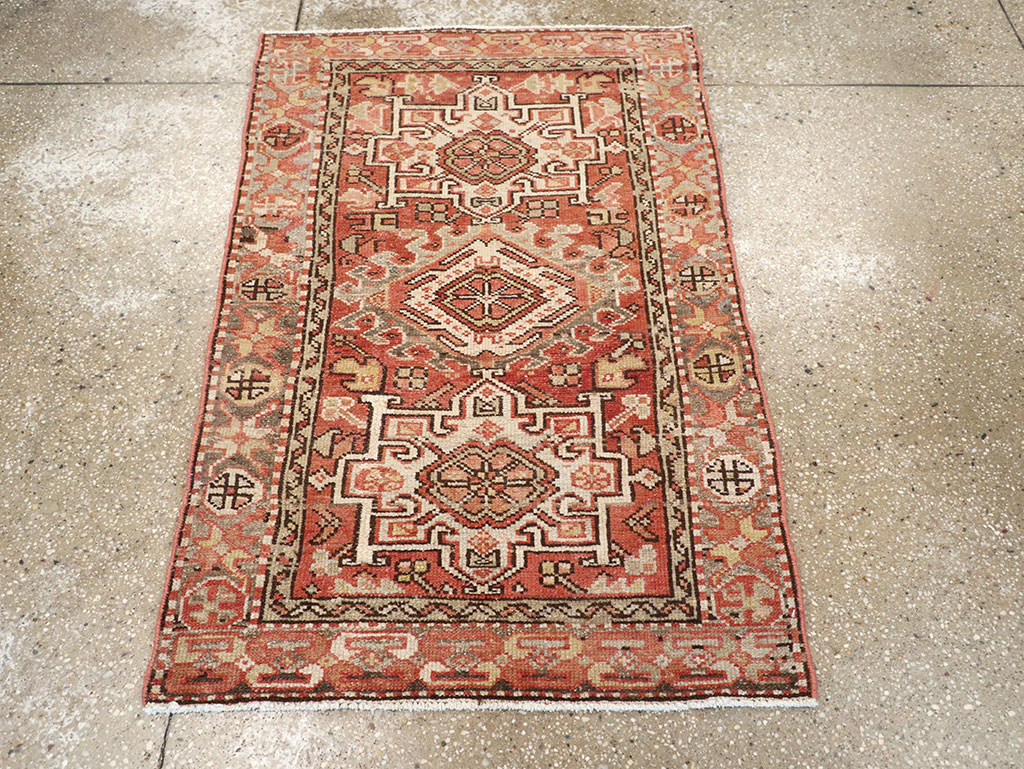 Vintage Persian Karajeh Rug, No.20436 - Galerie Shabab