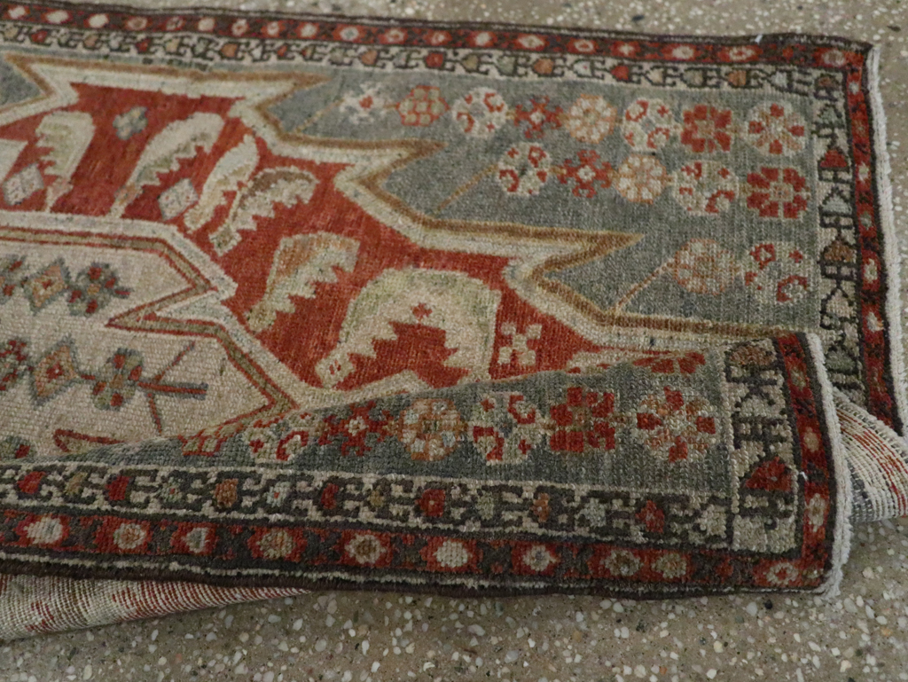 Vintage Persian Malayer Rug, No.20439 - Galerie Shabab